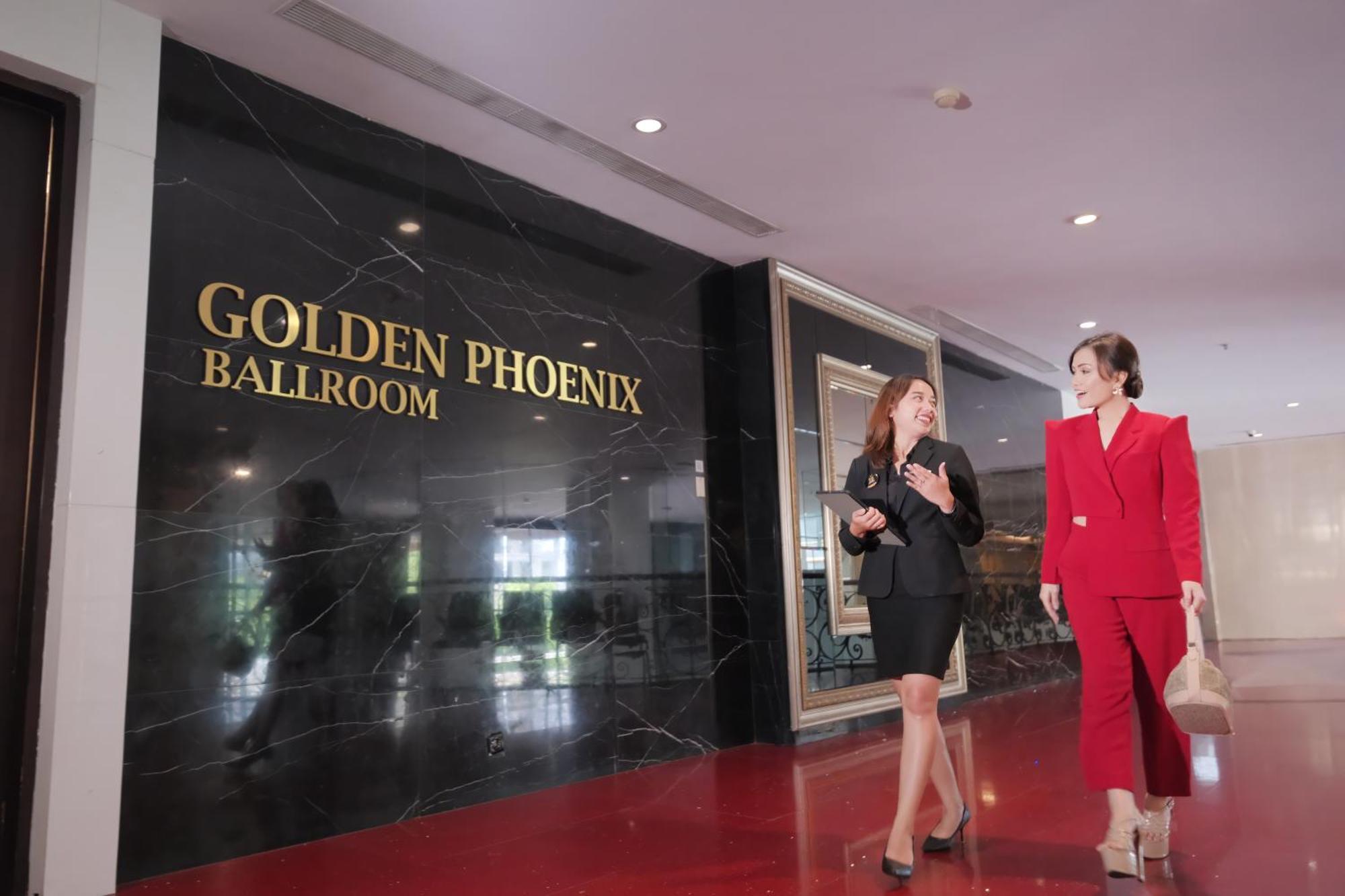 Merlynn Park Hotel Jakarta Exterior foto